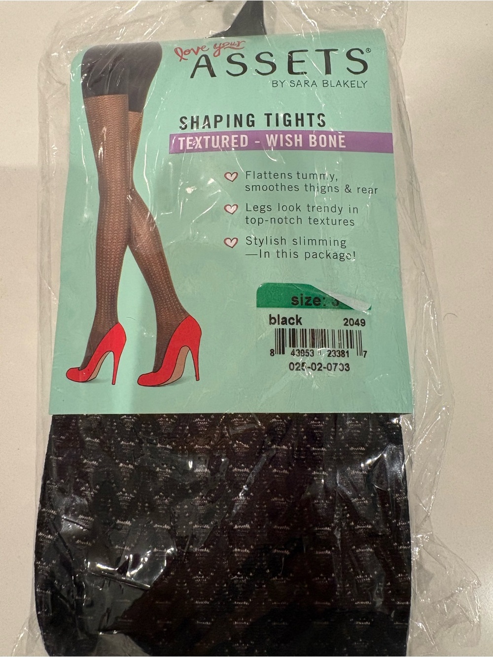 ASSETS by Sara Blakely Textured Wish Bone Shaping Tights - Black Size 3